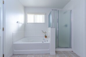 Villa, 5 Bedrooms | Bathroom