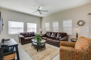 Living room - Bella Vida 1100las (Kissimmee)