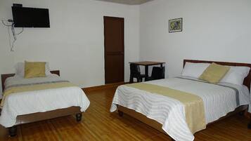 Quadruple Room, 1 Bedroom, Private Bathroom | Free WiFi