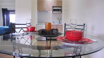 Superior Room  | Private kitchenette | Fridge, microwave, electric kettle, toaster