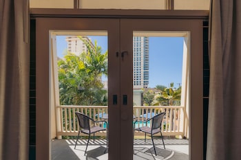 Deluxe Room, Balcony, Pool View (1 King or 2 Doubles) | Terrace/patio at Waikiki Heritage Hotel