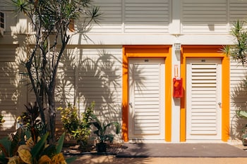 Hotel Exterior at Waikiki Heritage Hotel