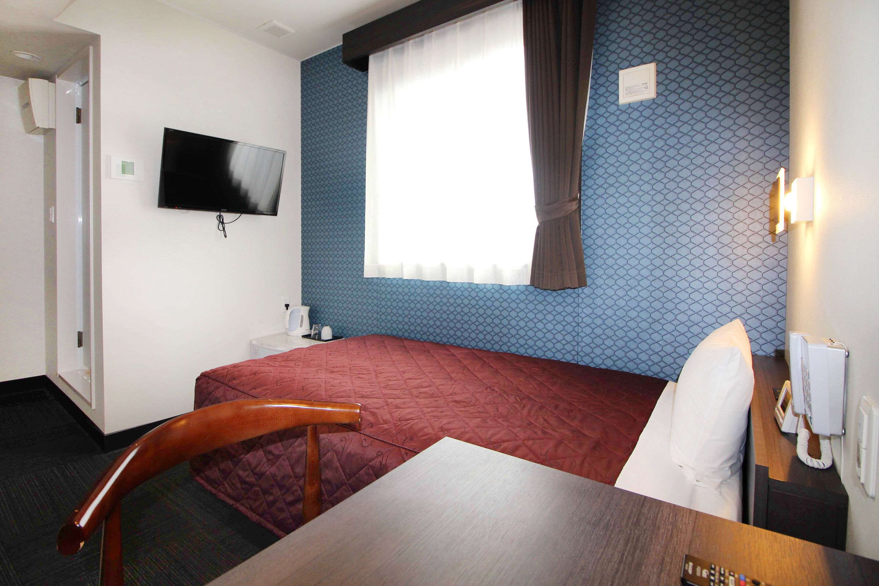 1 bedroom, desk, laptop workspace, free wifi