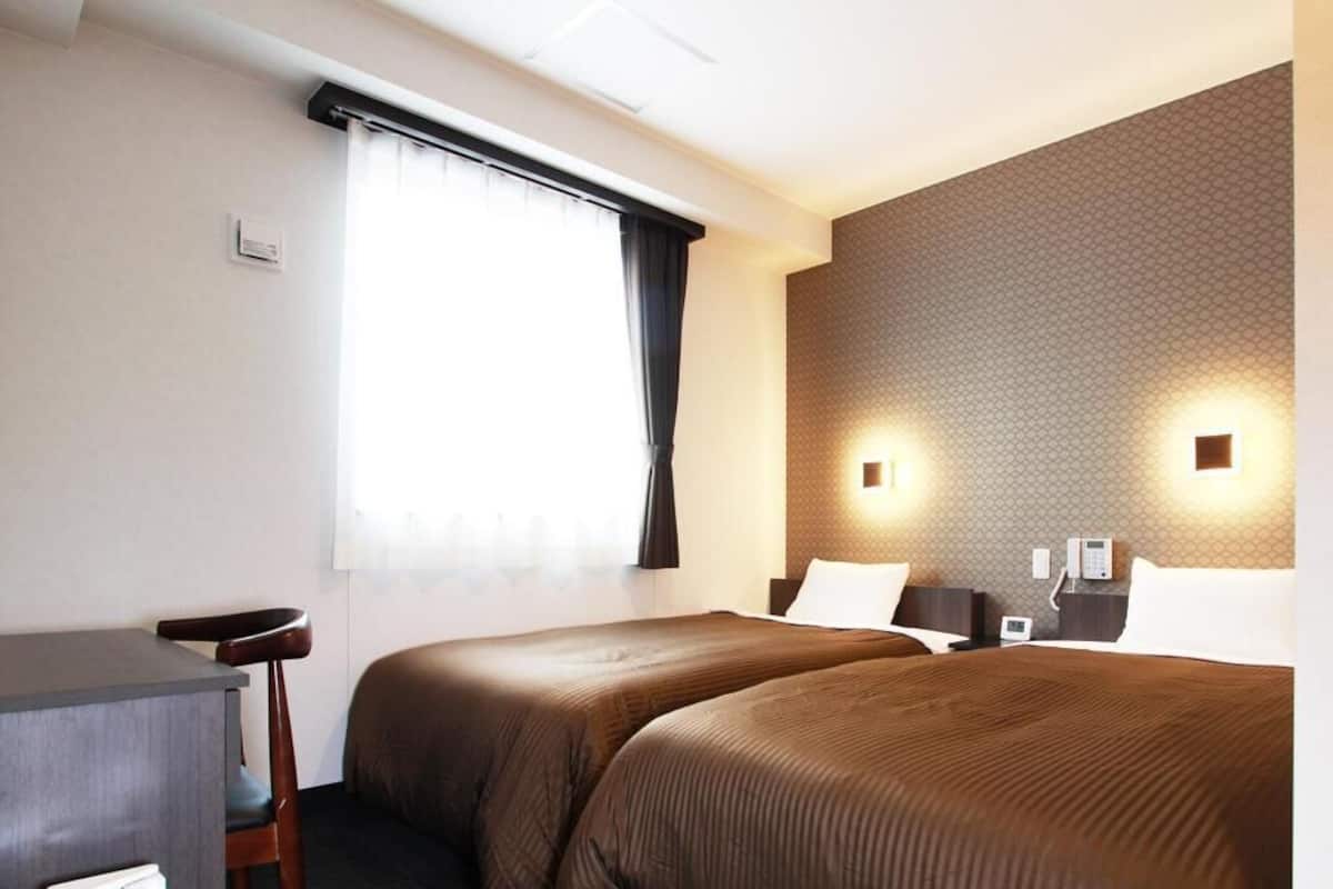 1 bedroom, desk, laptop workspace, free WiFi