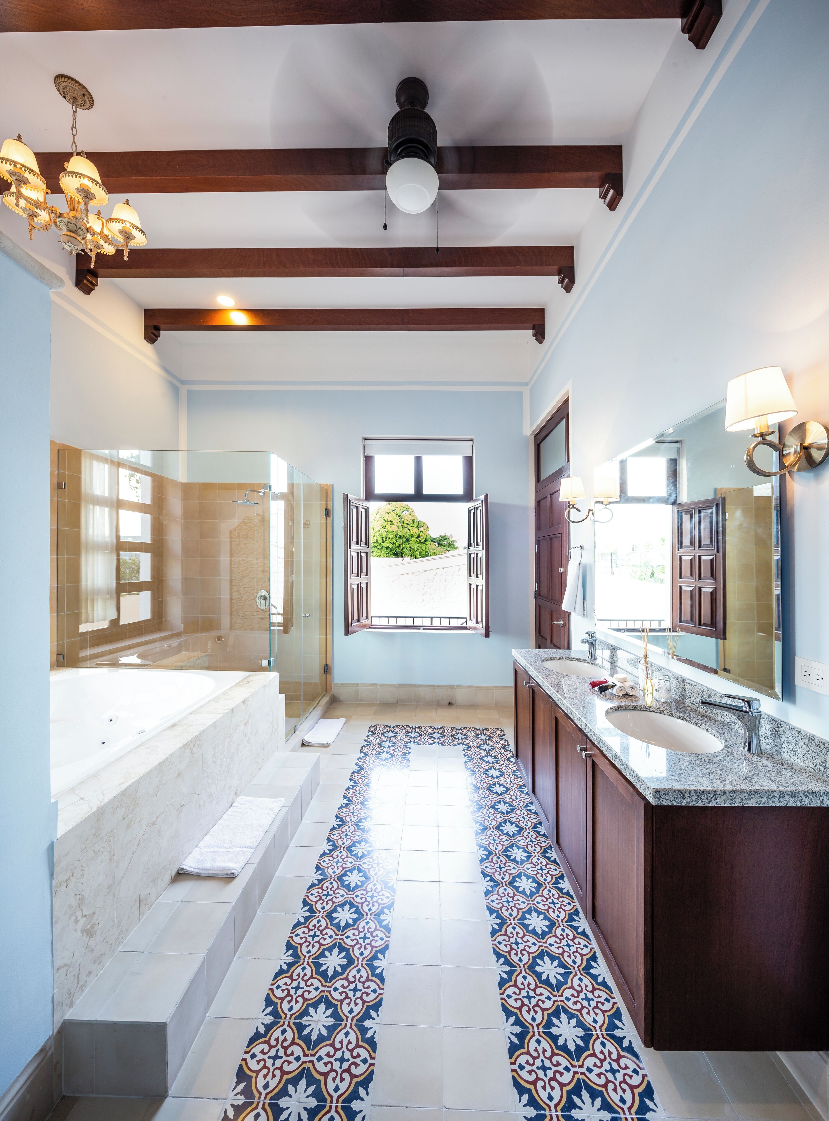 master room with jacuzzi | bathroom | shower, free toiletries, hair dryer, bathrobes