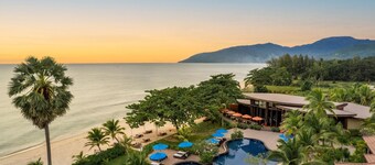 Khanom Beach Resort & Spa