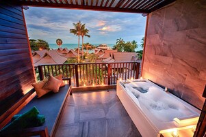 Deluxe Sea View | Living area | 42-inch LED TV with satellite channels, TV