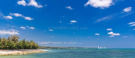 Playa en los alrededores