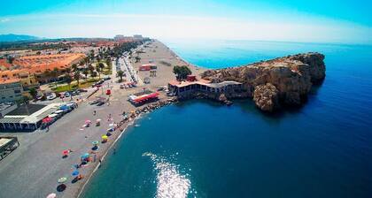 We live in paradise and we want to share it with you.