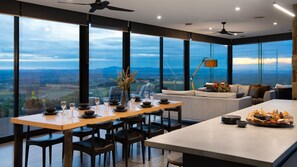 تناول الطعام