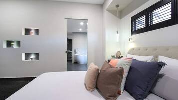 5 sovrum, strykjÀrn/strykbrÀda, wi-fi och sÀngklÀder