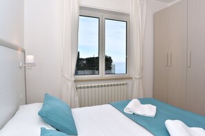 Quadruple Room, 1 Queen Bed with Sofa bed, Partial Sea View | View from room - La Casa in Piazza (Massa Lubrense)