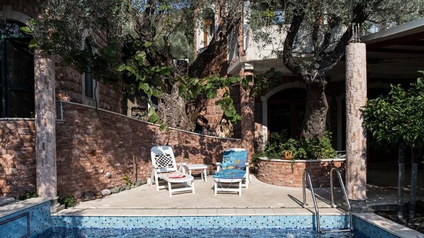 Unclassified image, 1 of 18, button - Levantin Inn 1-2 - 2 Suite Sea View (Budva Municipality)
