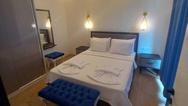 Business Apartment | WiFi (free), bed sheets - Turunc Hostel Cafe (Fethiye)