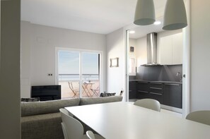 Interior - Sunset by FeelFree Rentals (San Sebastián)