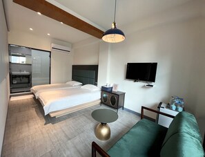 Habitación Elite con 1 cama matrimonial o 2 individuales, 1 habitación | Escritorio, insonorización, wifi gratis y ropa de cama 