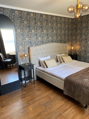 标准双床房 | 遮光窗帘、熨斗/熨板、免费婴儿床、折叠床/加床(额外收费)