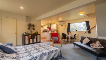 Rumah, 1 kamar tidur | Area keluarga | Smart TV