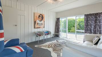 House, 3 Bedrooms | Living area | Smart TV