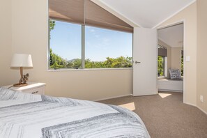 Maison, 3 chambres | 3 chambres, fer et planche à repasser, accès au Wi-Fi (inclus)