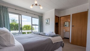 Ferienhaus, 4 Schlafzimmer | 4 Schlafzimmer, Bügeleisen/Bügelbrett, kostenloses WLAN, Bettwäsche