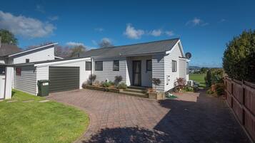 Bagian depan properti