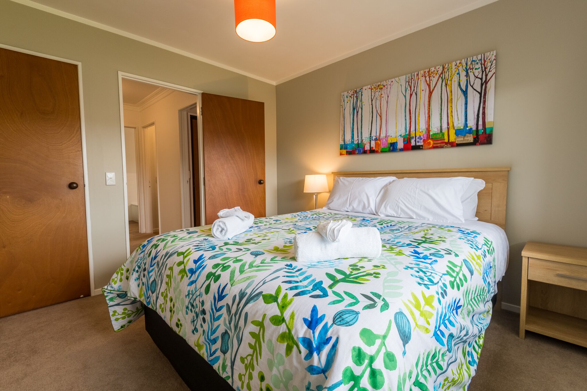 3 bedrooms, iron/ironing board, free WiFi, bed sheets