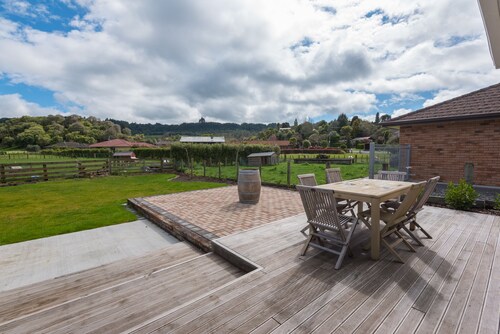Te Waerenga Retreat