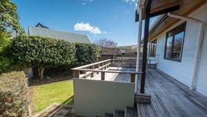 Unclassified image, 3 of 19, button - Waitawa Retreat (Rotorua)