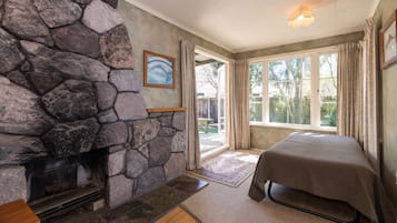 House, 2 Bedrooms | Extra beds
