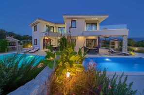 Outdoor pool - Luxury Holiday house ADELLA with a sea view (Krk)