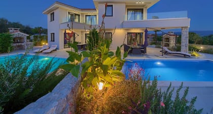 Luxury Holiday house ADELLA with a sea view