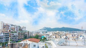 City view from property - Urban Penthouse -360 view of Athens (Zografos)
