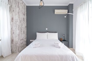 Apartment, 2 Bedrooms | 2 bedrooms, hypo-allergenic bedding, desk, laptop workspace - Urban Penthouse -360 view of Athens (Zografos)