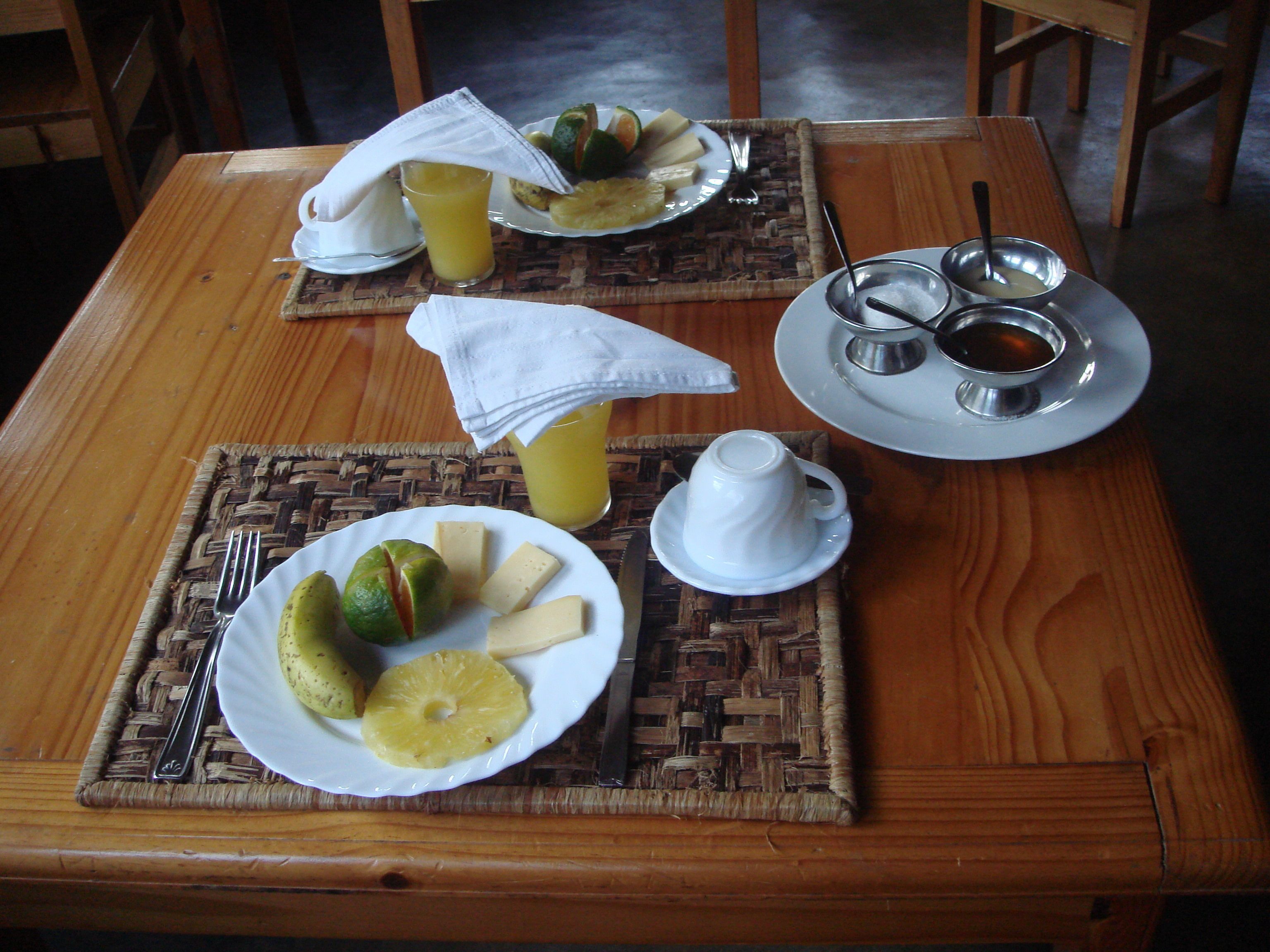 daily continental breakfast (mga 13000 per person)