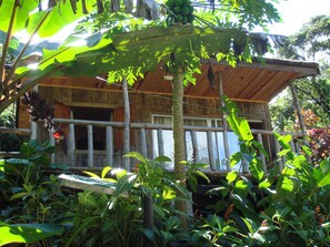 1 phòng ngủ, trang bị nội thất với thiết kế riêng biệt 