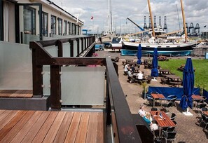 Terrace/patio - The Shipwreck Loft (Ipswich)