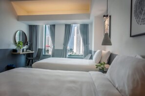 Deluxe Twin Room | In-room safe, desk, iron/ironing board, free WiFi