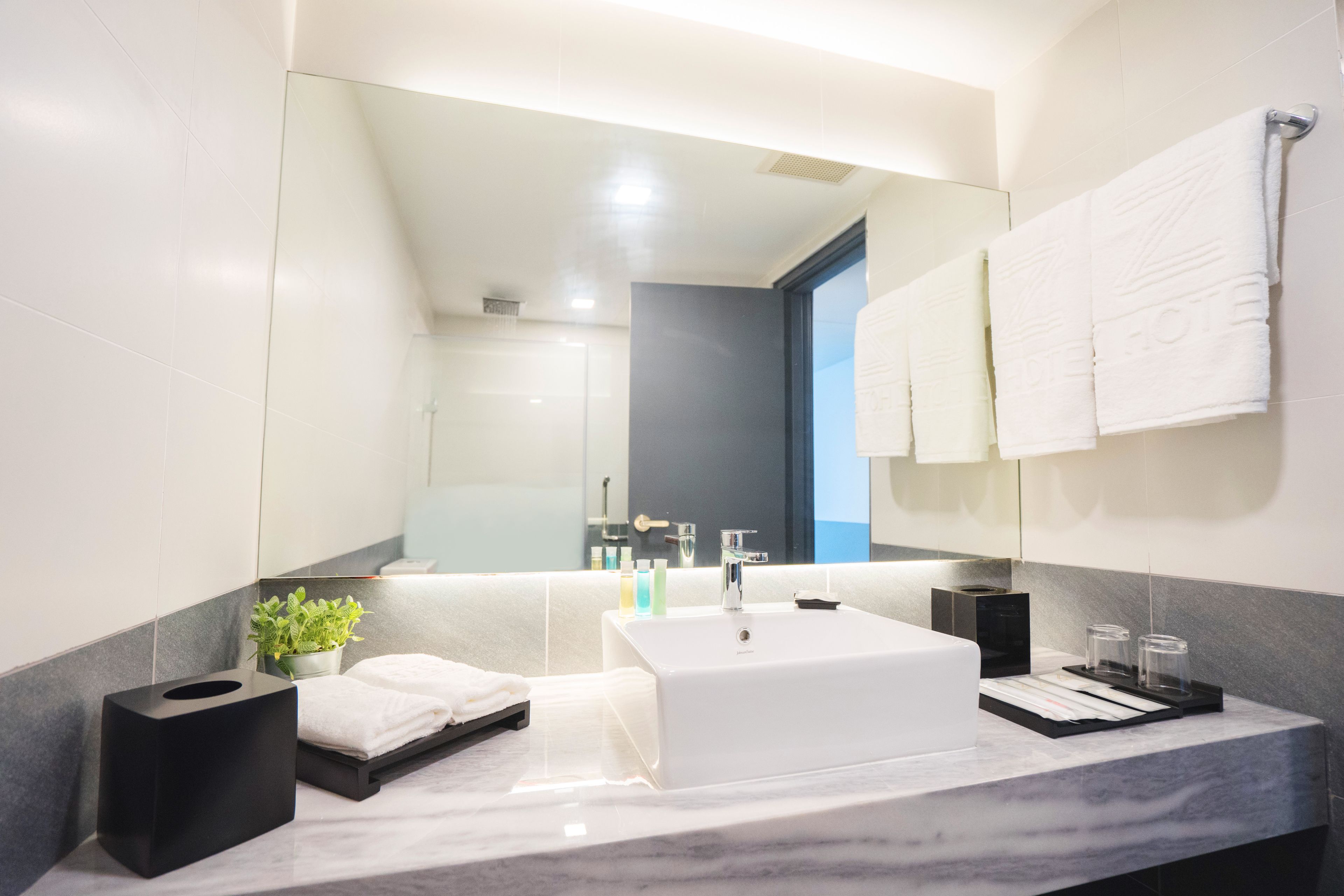 free toiletries, hair dryer, slippers, bidet