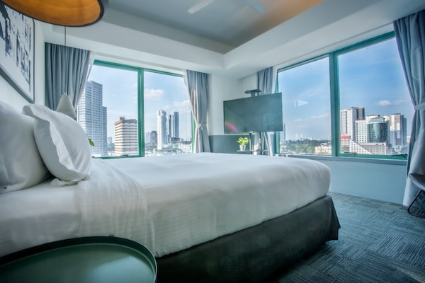 Deluxe King Room | 2 bedrooms, in-room safe, desk, iron/ironing board