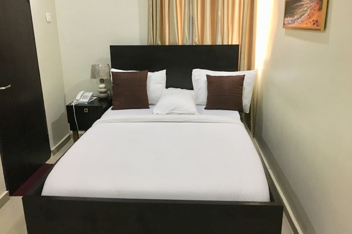 Standard Room | Premium bedding, free WiFi