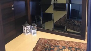 تفاصيل الفندق من الداخل