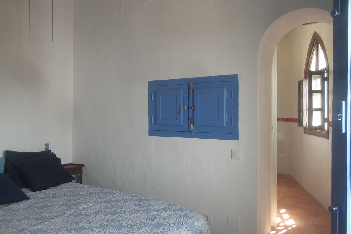 Deluxe Double Room (Paris, Desert View) | Down comforters, memory foam beds, rollaway beds (surcharge)