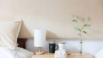 Habitación exclusiva | Escritorio, cortinas opacas, sistema de insonorización