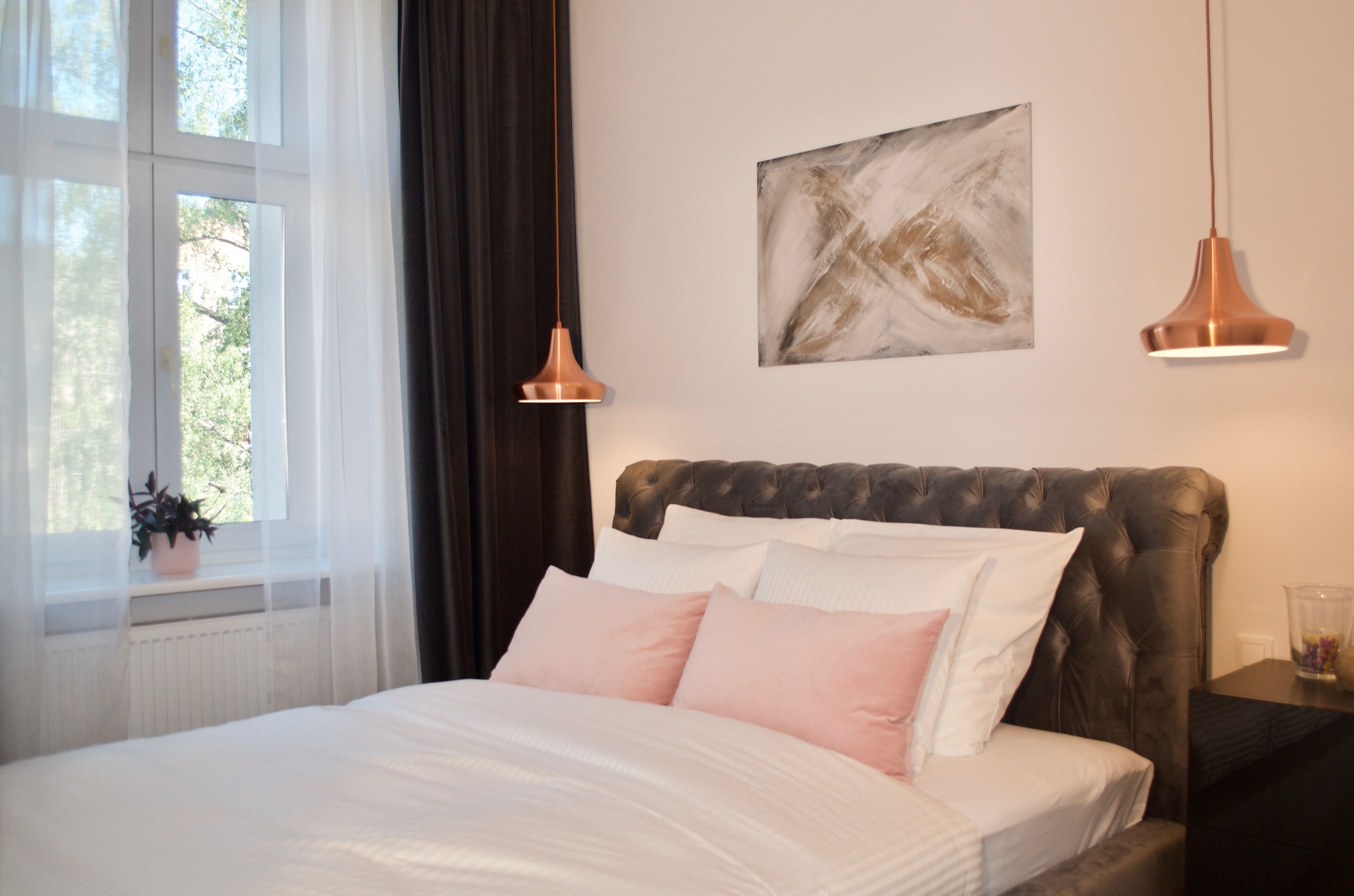 1 bedroom, premium bedding, down duvets, individually decorated