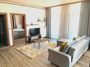 Suite Grand | 1 habitación, ropa de cama de alta calidad, minibar y wifi gratis