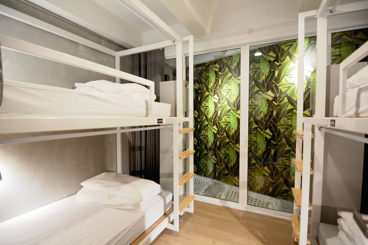 Blackout drapes, WiFi (free)