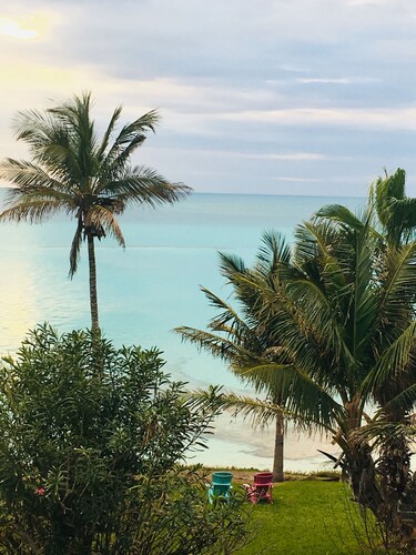 Paul's Oceanview Apartment with Amazing Sunsets + Twizy Charger