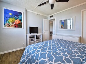 1 habitación, tabla de planchar con plancha, internet y ropa de cama