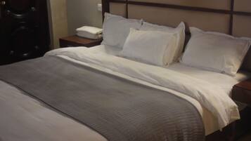 Cabane Présidentielle | 1 chambre, couette en duvet d'oie, minibar, décoration personnalisée